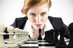 ¿Y SI CAMBIAMOS LAS REGLAS DEL JUEGO?